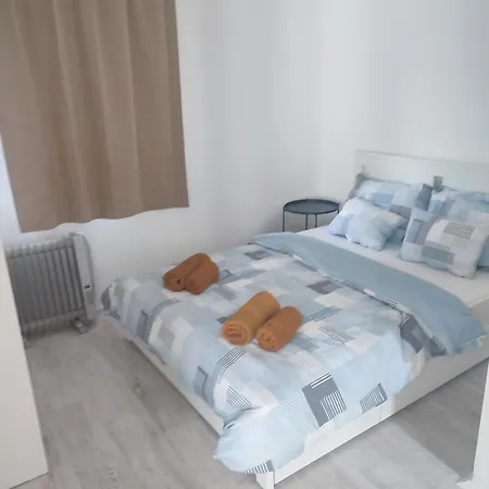 Apartament Holiday Home